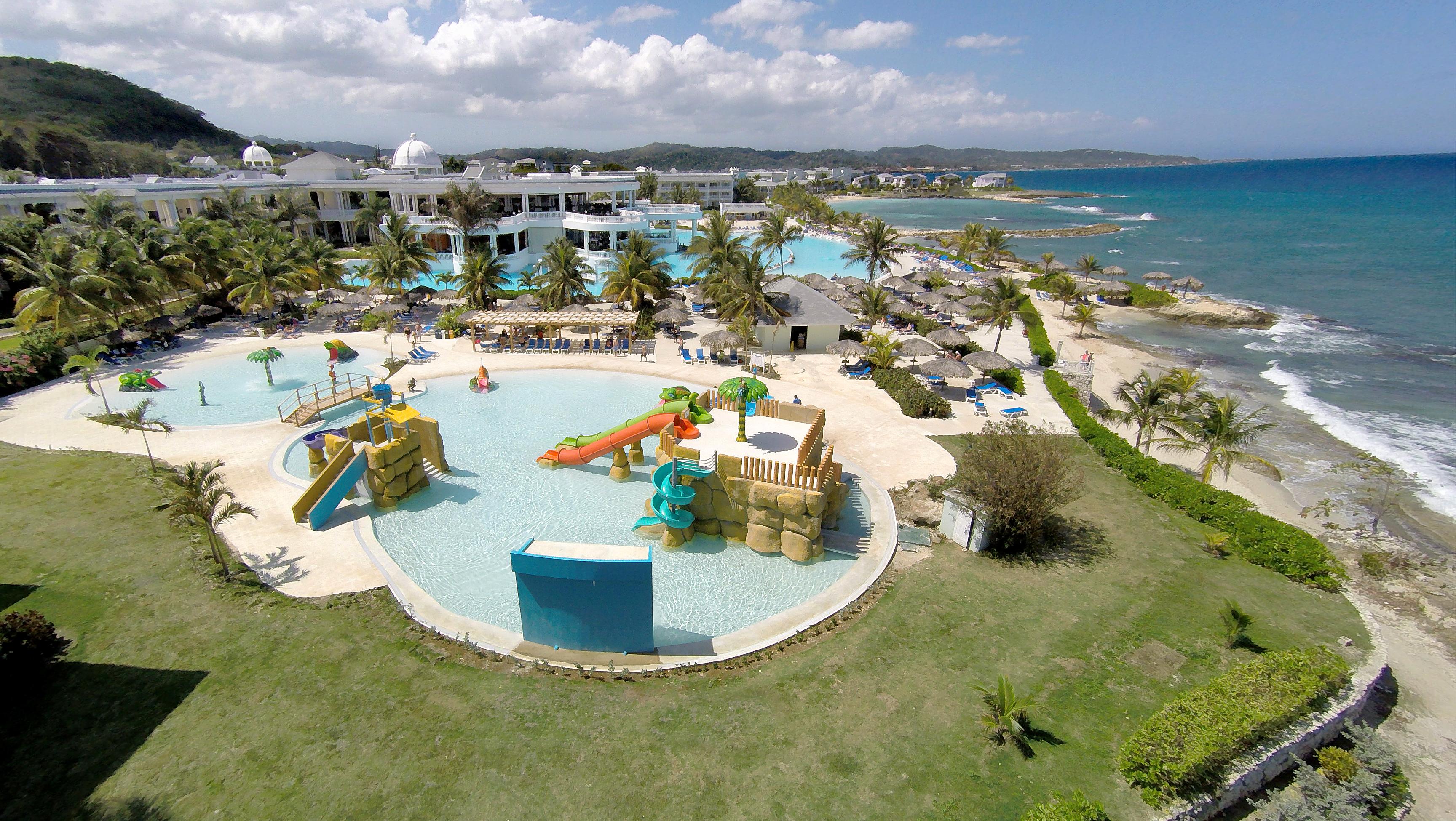 Grand Palladium Lady Hamilton Resort & Spa Lucea Exterior photo