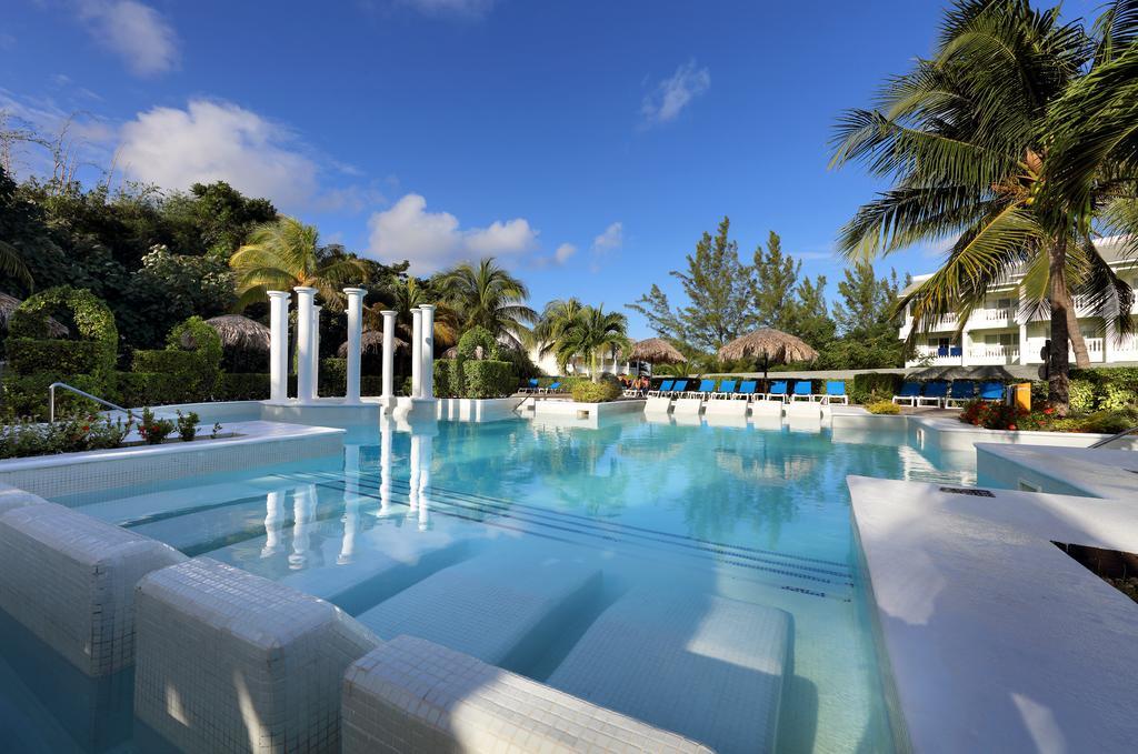 Grand Palladium Lady Hamilton Resort & Spa Lucea Exterior photo